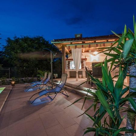 Apartments Jelavic Sutomiscica Εξωτερικό φωτογραφία