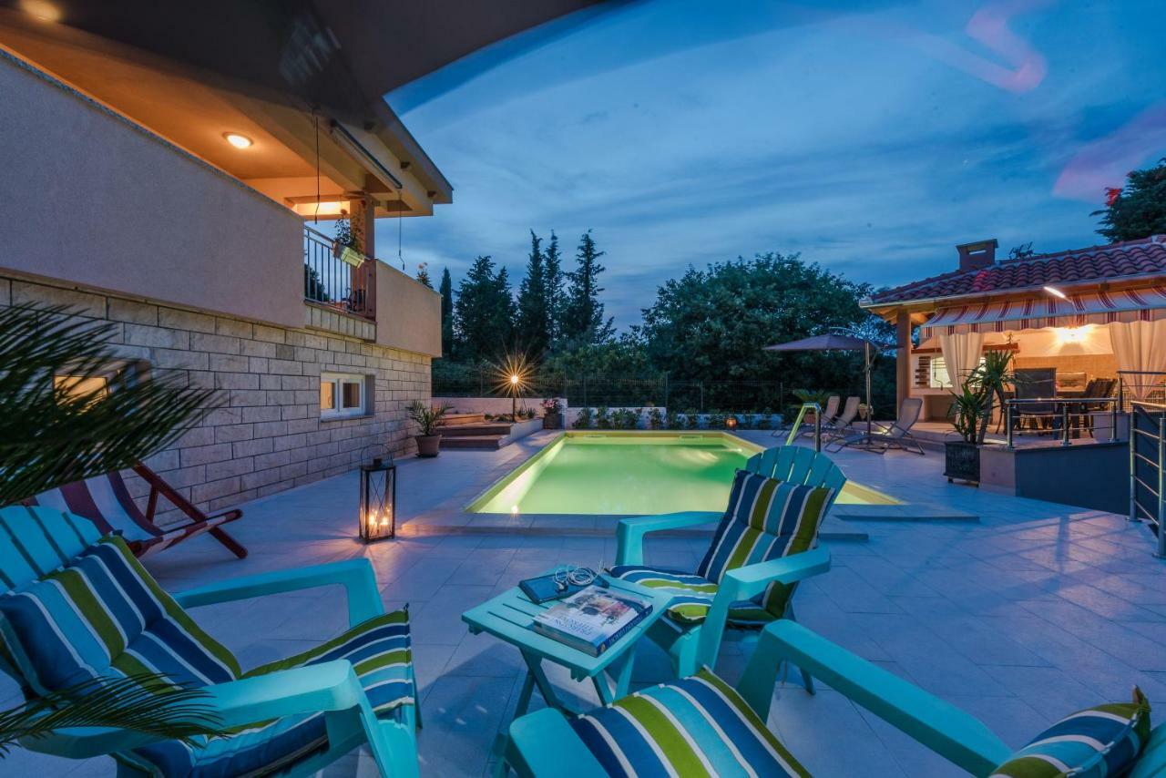 Apartments Jelavic Sutomiscica Εξωτερικό φωτογραφία