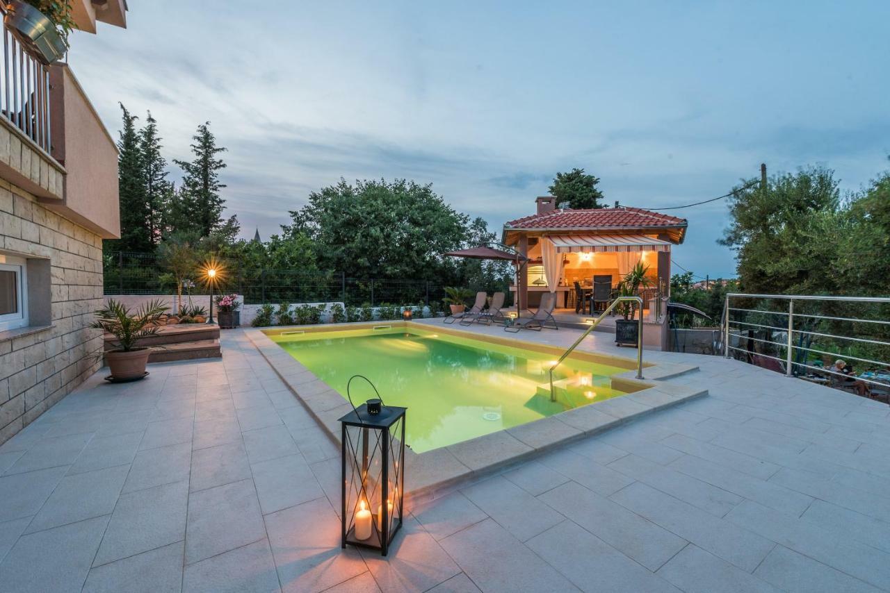 Apartments Jelavic Sutomiscica Εξωτερικό φωτογραφία
