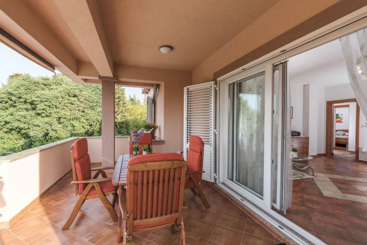 Apartments Jelavic Sutomiscica Εξωτερικό φωτογραφία