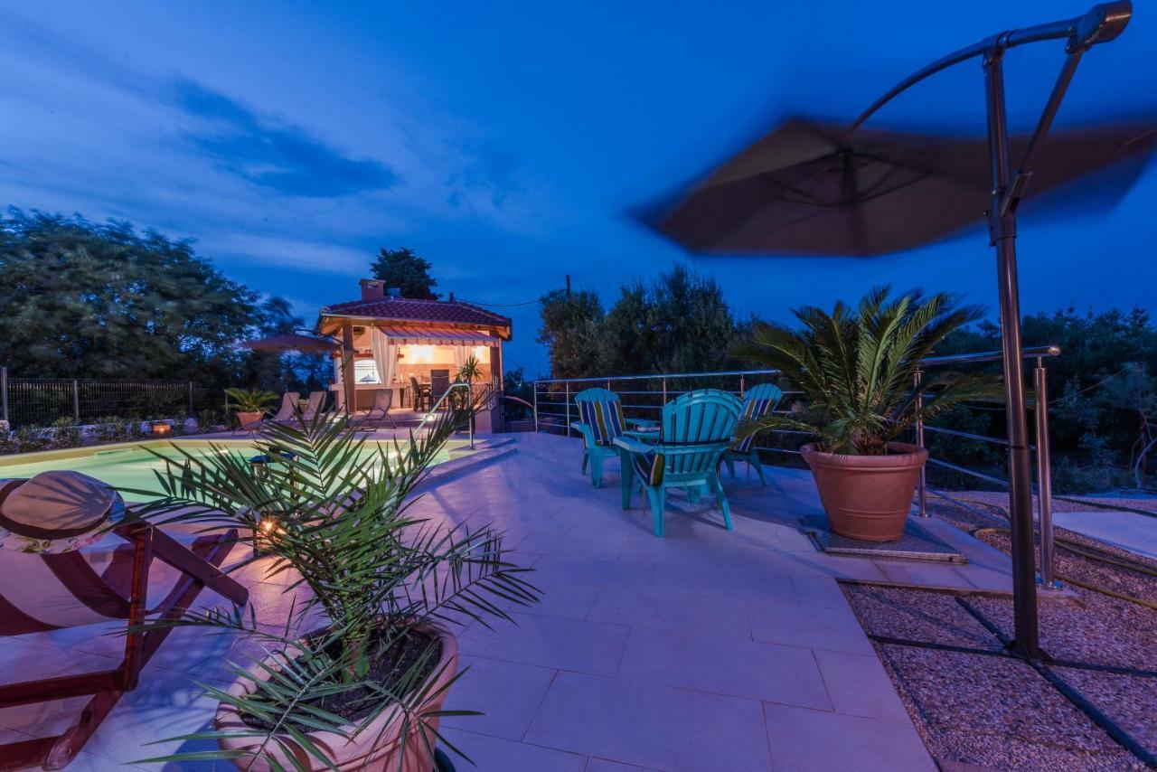 Apartments Jelavic Sutomiscica Εξωτερικό φωτογραφία