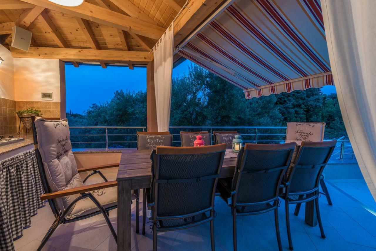 Apartments Jelavic Sutomiscica Εξωτερικό φωτογραφία